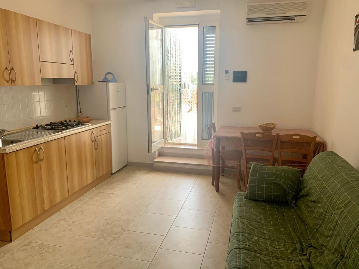 Case Vacanze Con Vista Panoramica Da Antonella 维耶斯泰 外观 照片